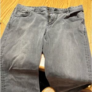 Robert Graham grey jeans.   36x 31
